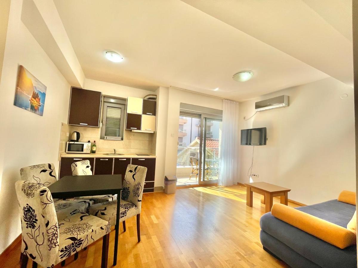Comfort Apartments Aleksic Будва Екстериор снимка