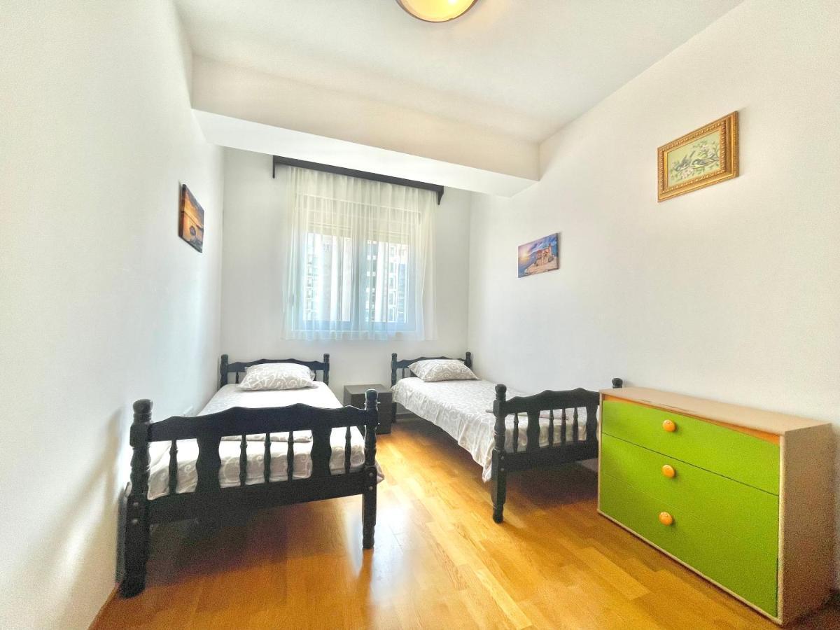 Comfort Apartments Aleksic Будва Екстериор снимка
