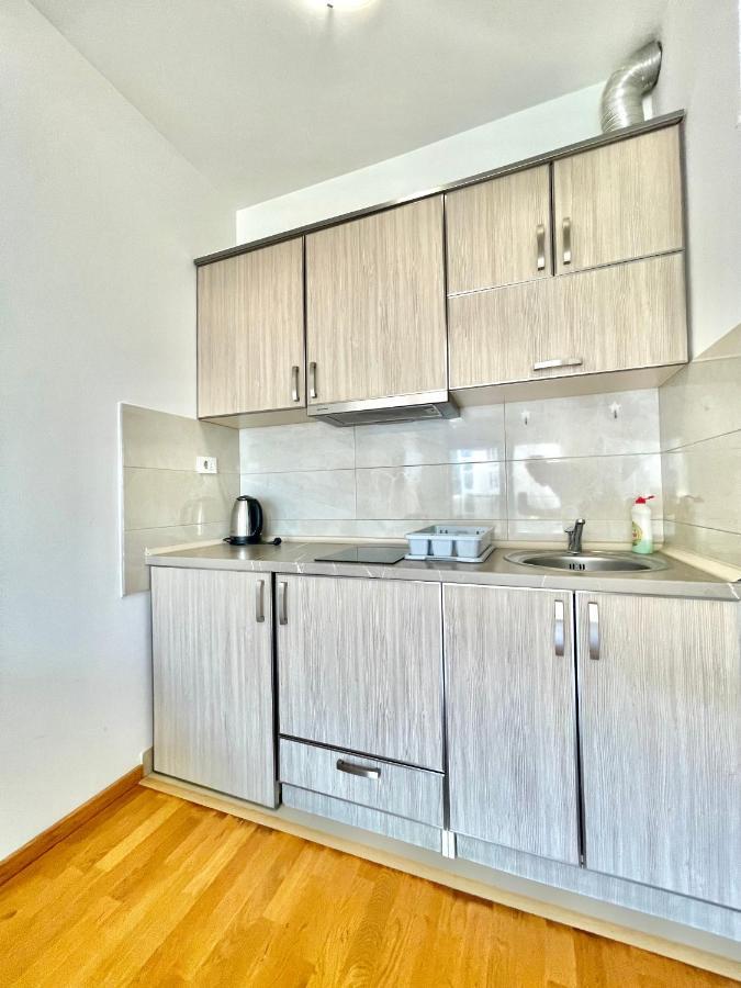 Comfort Apartments Aleksic Будва Екстериор снимка