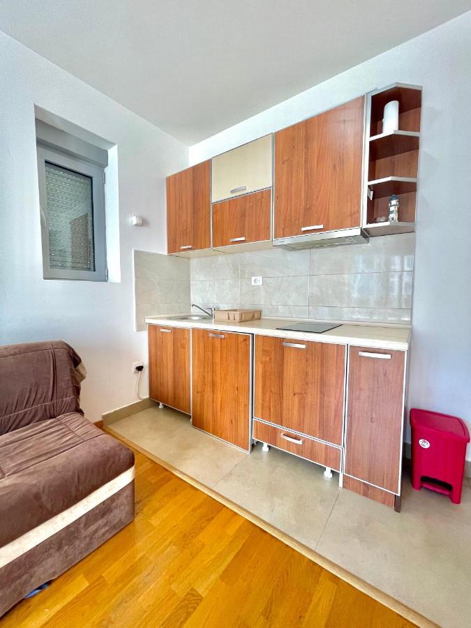 Comfort Apartments Aleksic Будва Екстериор снимка